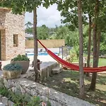 Villa Mir *