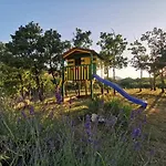 Villa Mir *